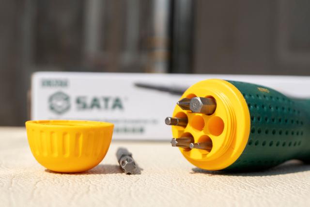 值得购买家中必备工具,世达19合1替换式棘轮螺丝刀