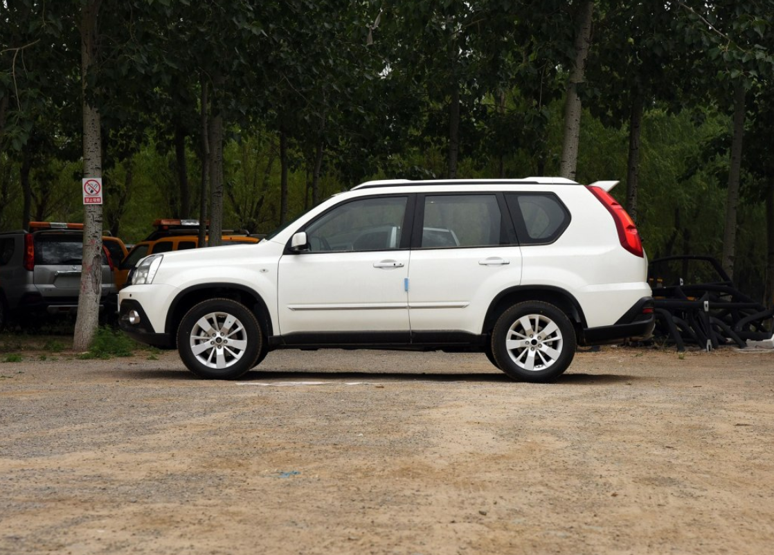 风度mx6外观时尚霸气,精美绝伦得内饰,符合现代人的审美