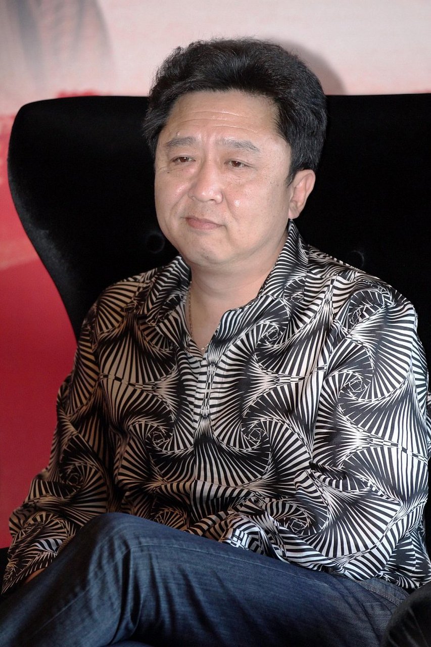 谦大爷在相声历史上,能不能排进捧哏前三?