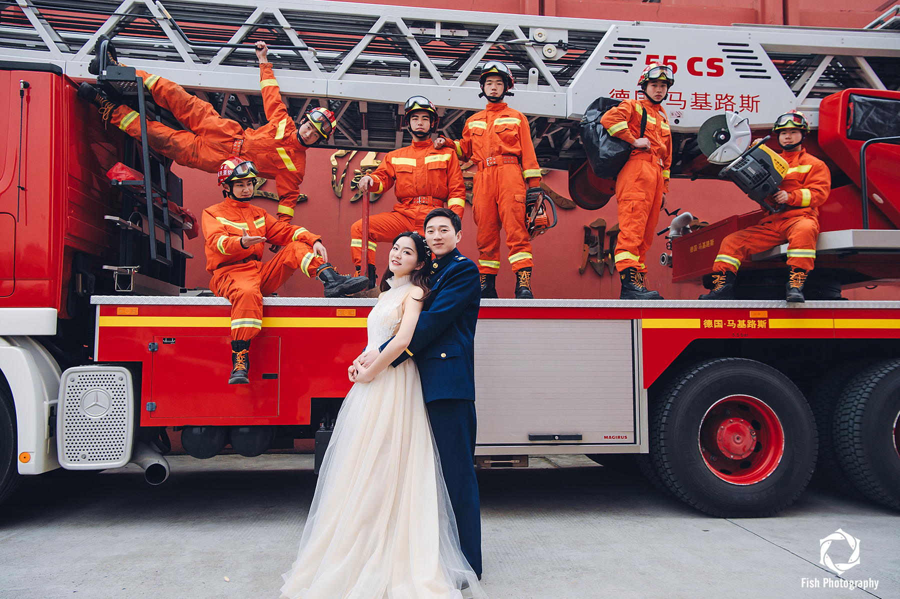 情人节仍是平凡执勤战备日子 消防员隔手机屏幕诉衷肠