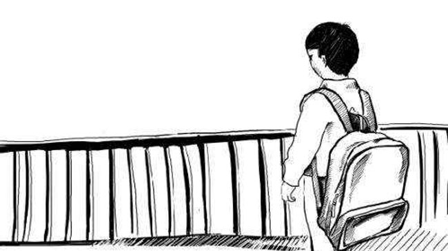 疫情期间巴彦淖尔一小孩离家出走,班主任帮忙并劝回