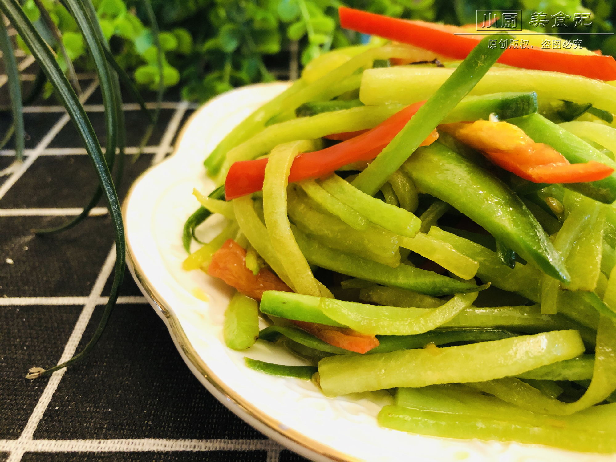 麻辣酸爽的萝卜丝,脆香嫩滑,绿色健康,多种营养味道足
