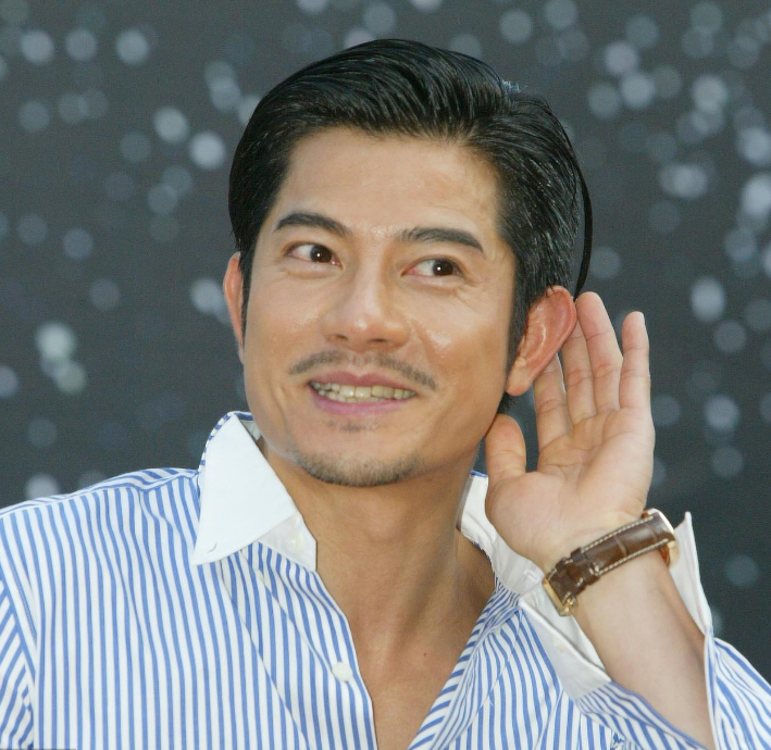 剧中的刘杰辉也给观众们留下了非常深刻的印象,刘杰