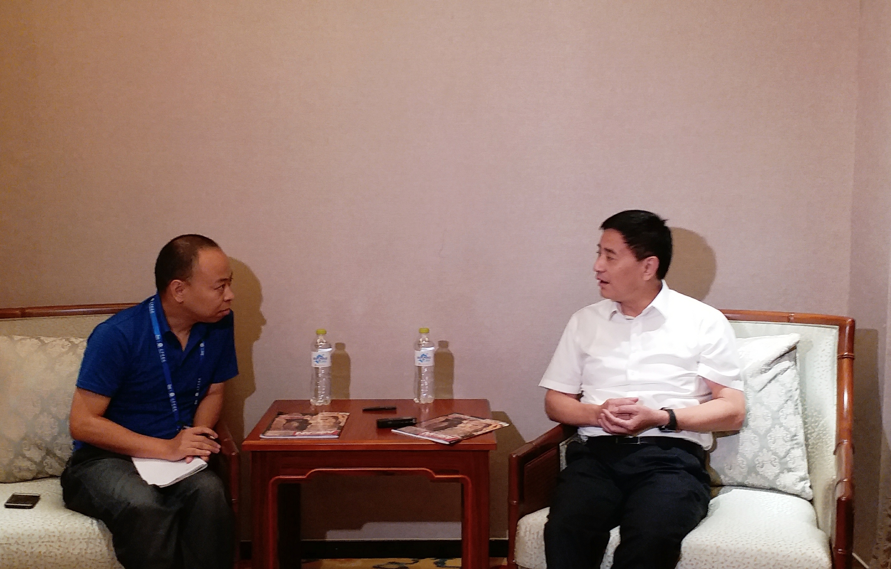 贵港市委书记李新元接受《中国东盟报道》记者专访