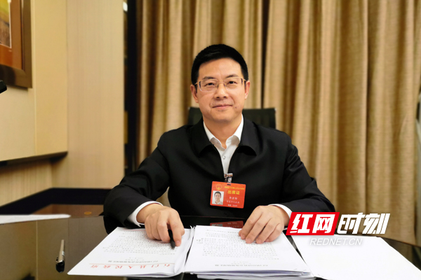 代表说丨郭碧勋:让石门人民的农产品早日搭上"常恩""宜张"高速路