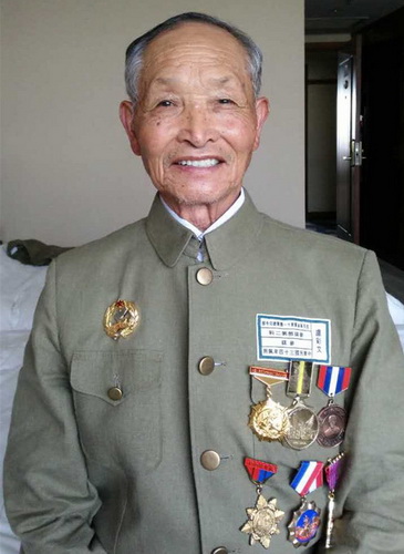 这位抗日老兵,在每场战役中只开一枪,却让日本人闻风丧胆