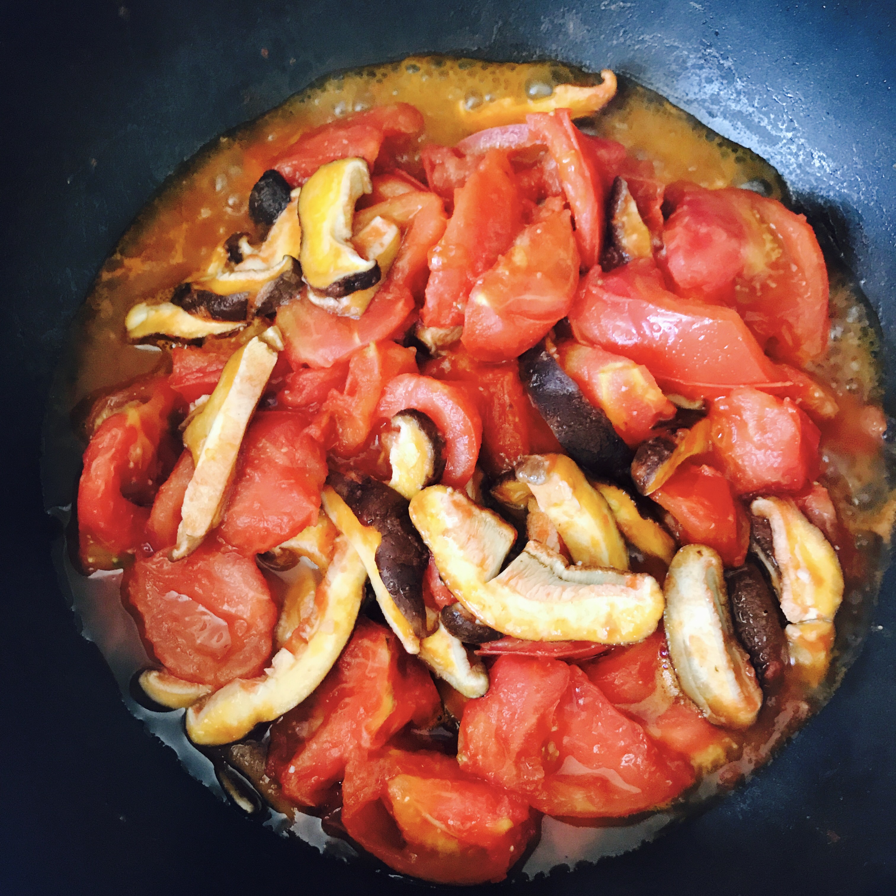 别再吃西红柿炒蛋了,番茄和它才是绝配,简单营养,美味超下饭!