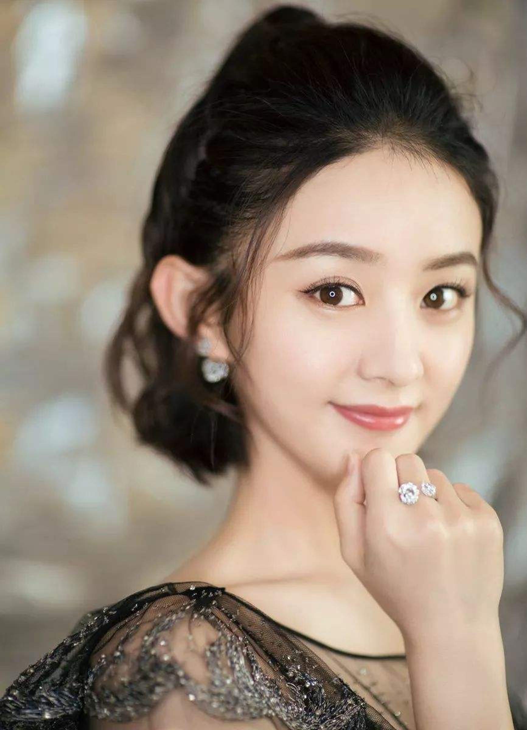 男生最嫌弃的几种眉形,想脱单就赶快换掉,这样画眉才有气质