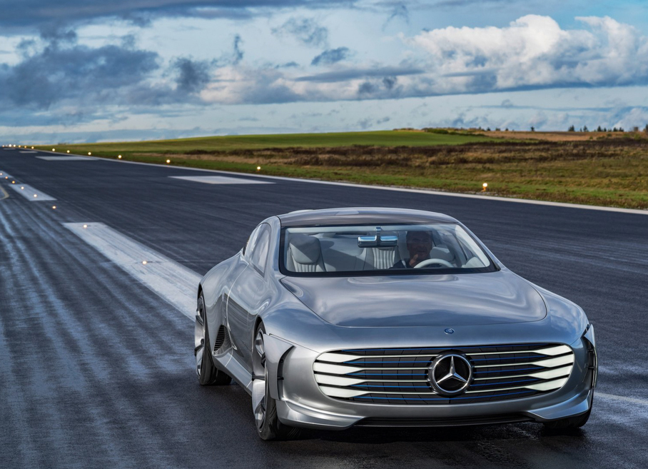 奔驰iaa新能源汽车怎么样,奔驰iaa太过科幻