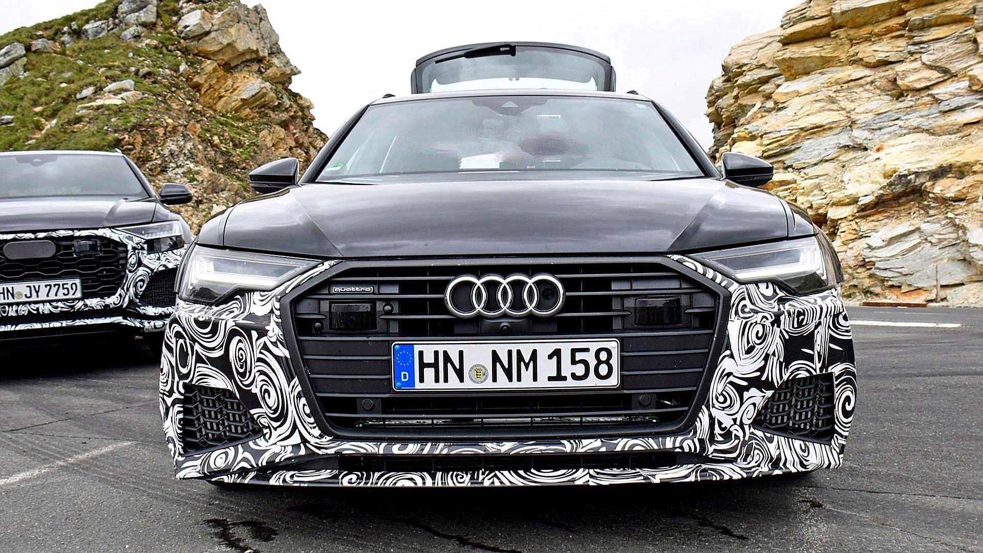 全新奥迪rs6正面谍照,熏黑六边形进气格栅