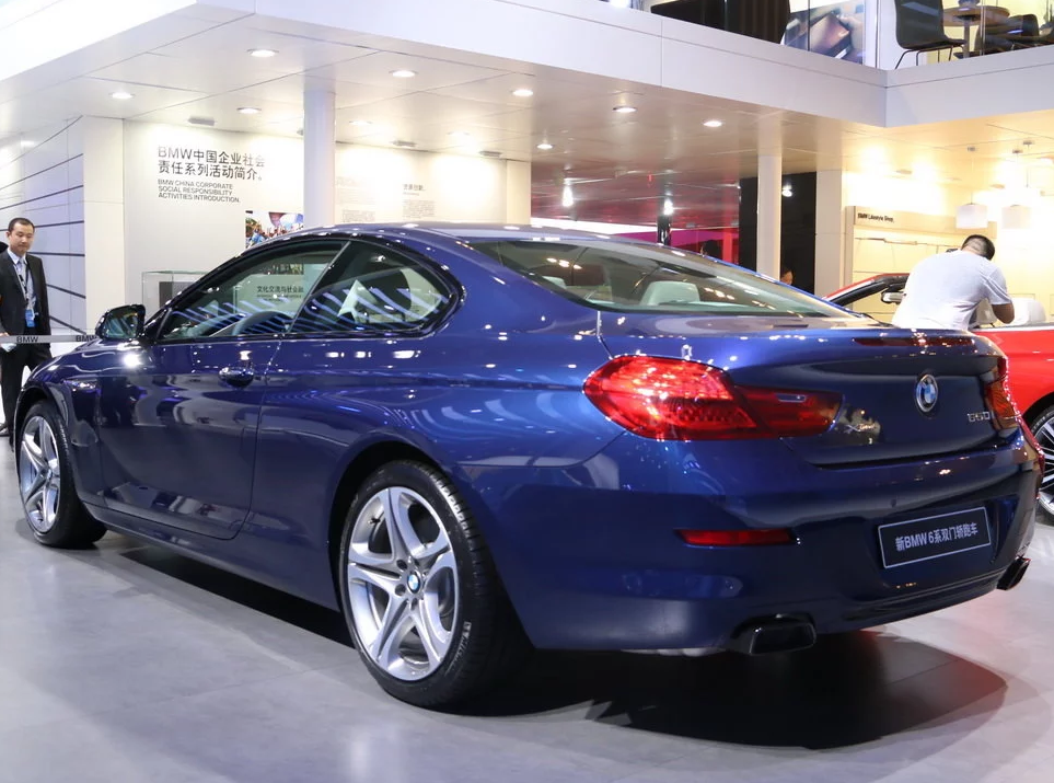 为大家品读一款宝马6系640i 双门轿跑