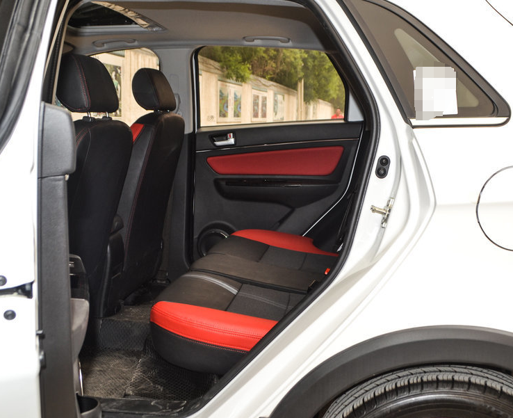 给大家分享一款绅宝x25