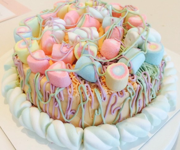 超级可爱的棉花糖蛋糕,少女心和童心都炸裂了