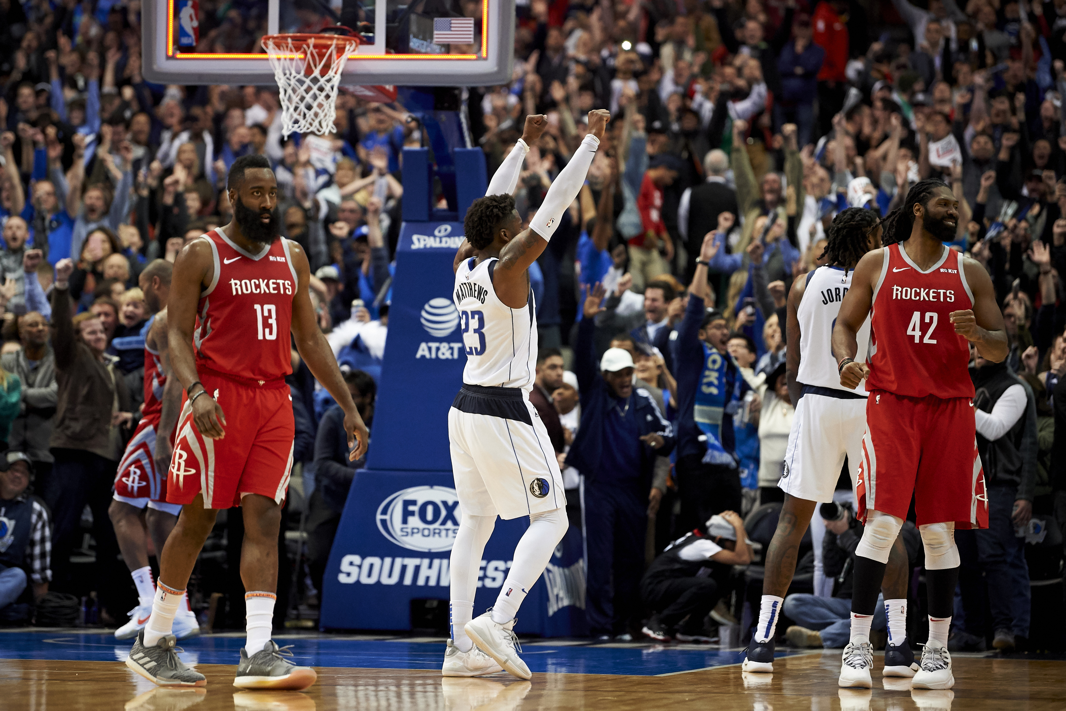篮球——nba:火箭不敌独行侠