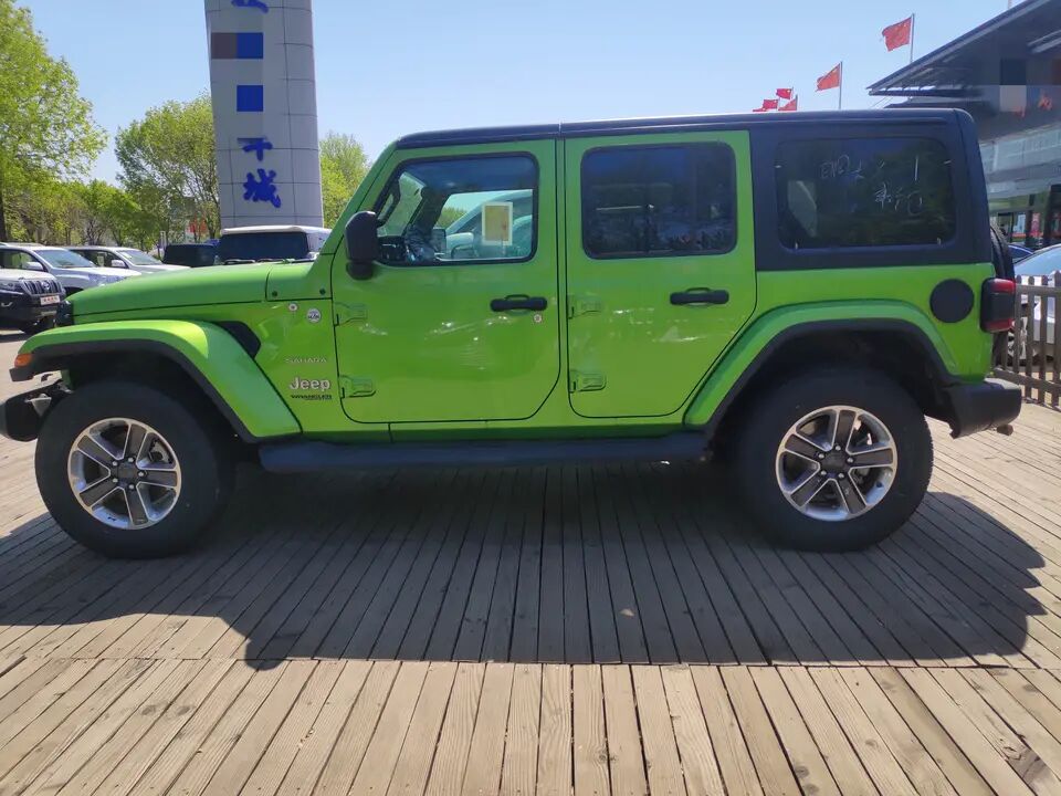 jeep新车小牧马人图片