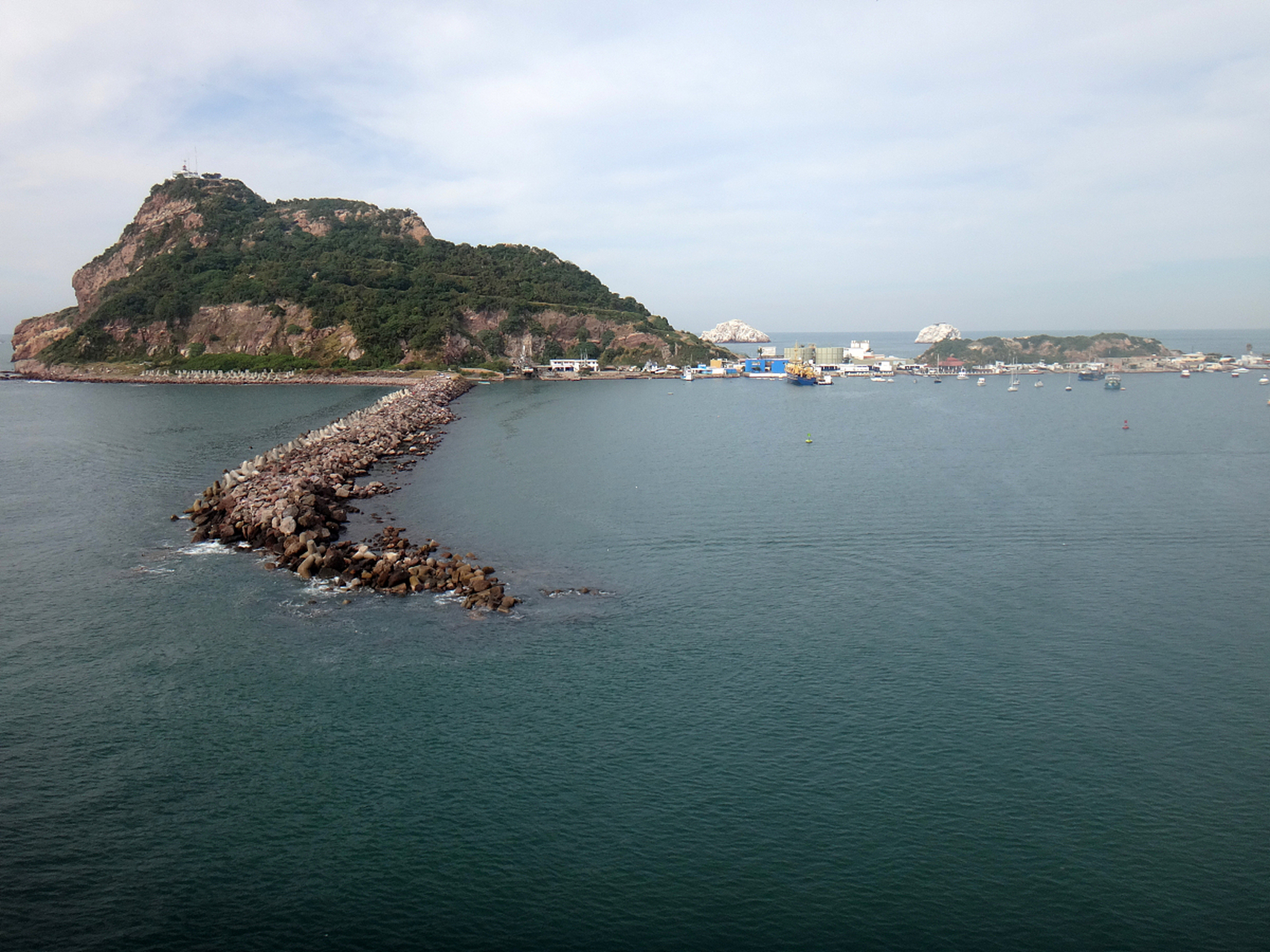 今天我要给你们安利一个绝美的海岛——台州玉环海岛!