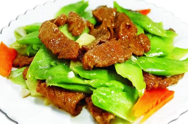 非常健康又简单易做的一道美食,苦瓜炒牛肉