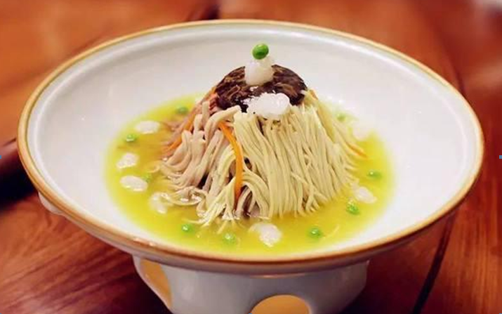 扬州名菜——大煮干丝,吃起来还真的和它的名气一样!