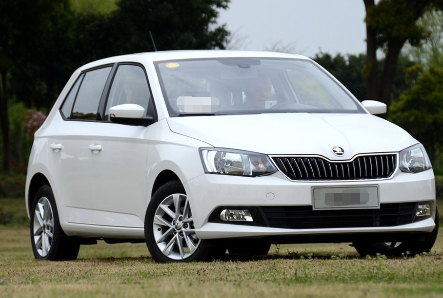 品鉴晶锐,设计风格很潮流,回头率非常高,开出去很有面子