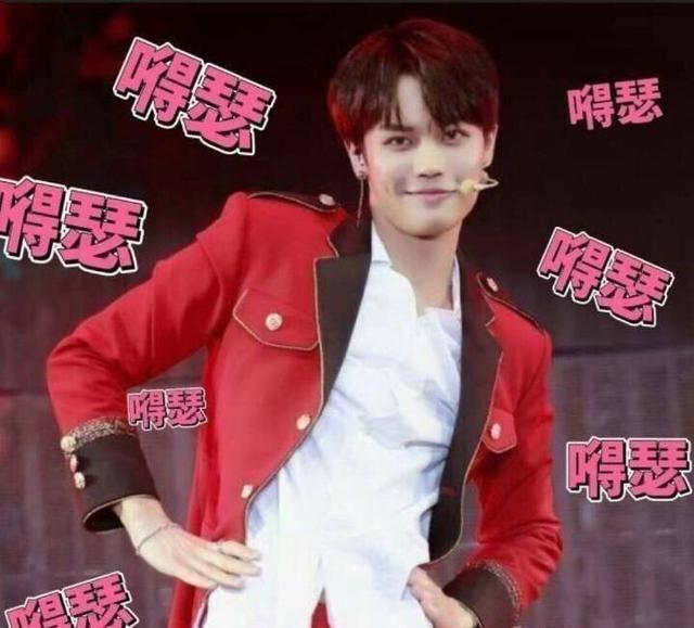林彦俊高冷制霸秒变无敌可爱表情包,橘粉表示:是制霸本霸没错!