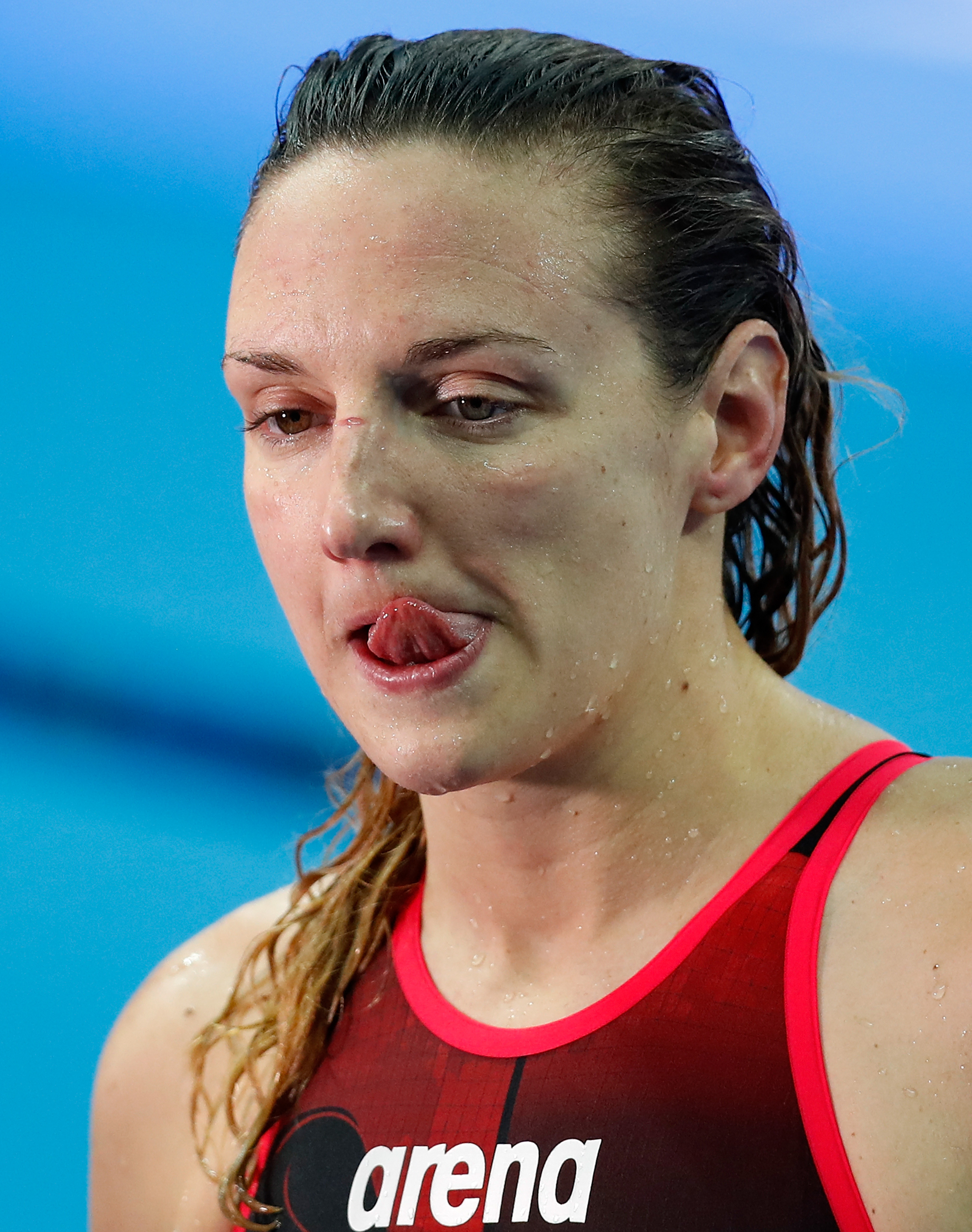 匈牙利女子游泳名将图片