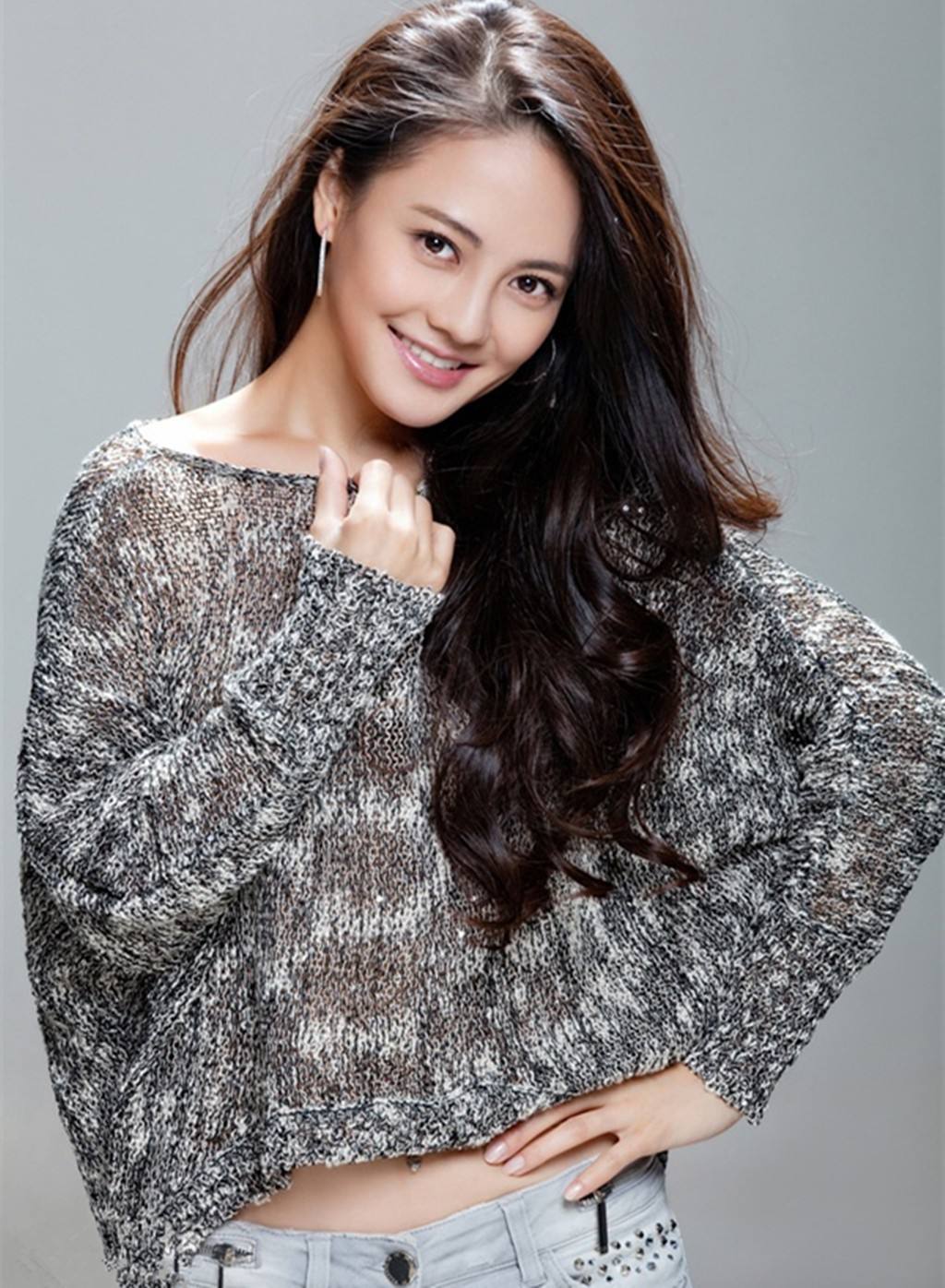 有人说樊蕊姿色不是十分出彩,但她笑起来给人温暖