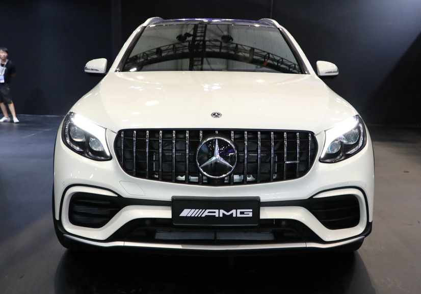 奔驰gla级amg gla 45 4matic的观赏