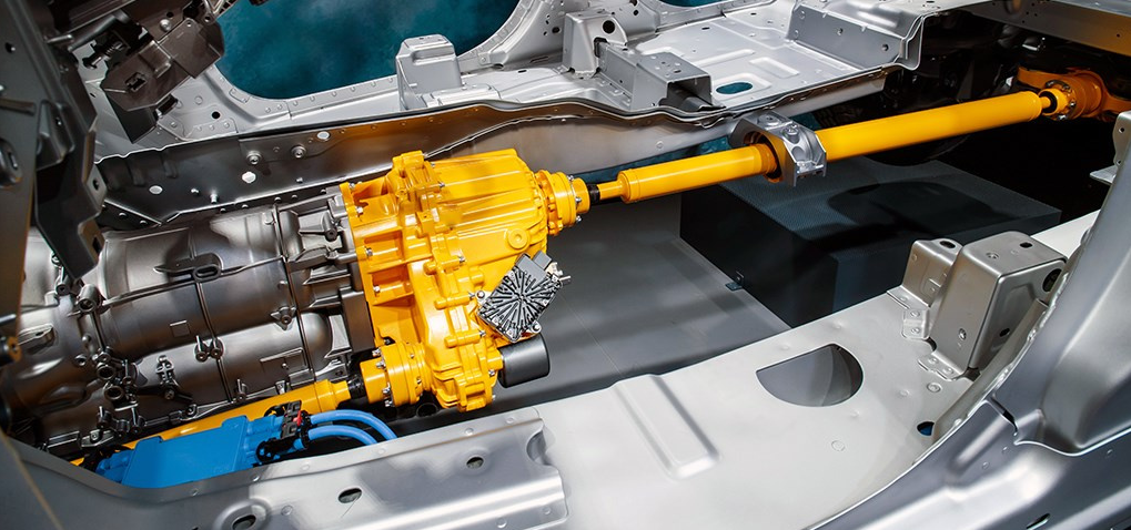 路虎全新车型国外上市,起步300匹马力,这才是越野车该有的样子