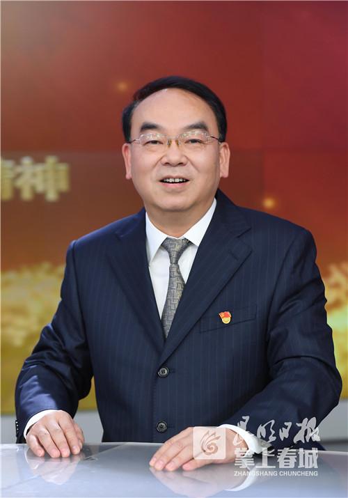 度假区武斌:全力加快绿地滇池国际健康示范城等重点项目建设