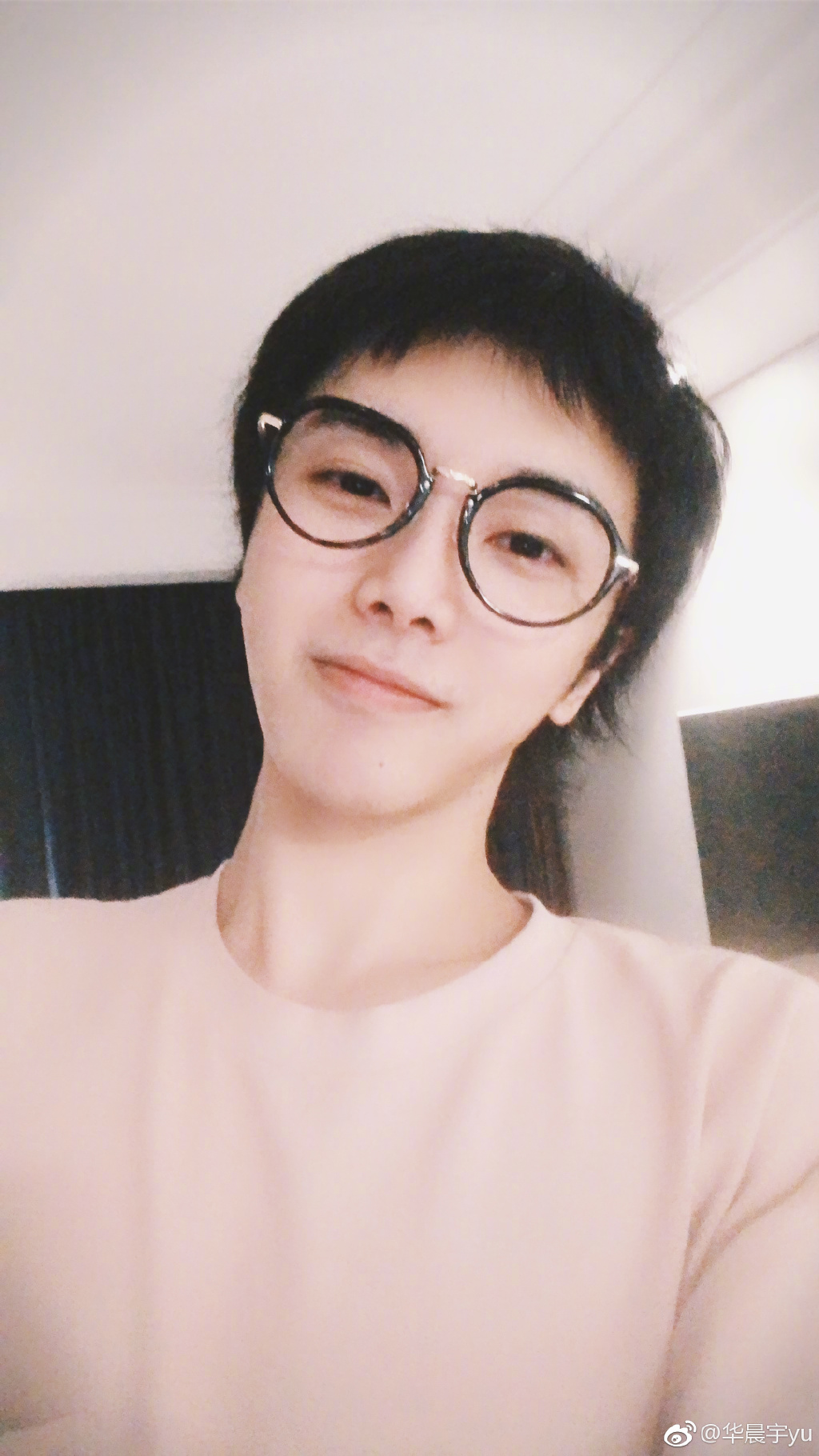 华晨宇晒13年快男重聚照,引网友回忆杀