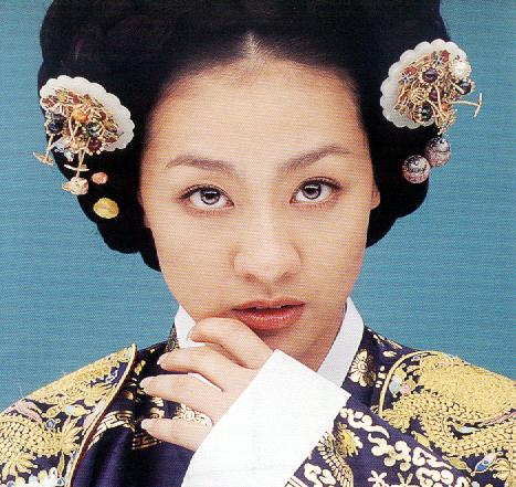 韩剧《明成皇后》中的宫廷阴谋与中国式宫心计有何不同?