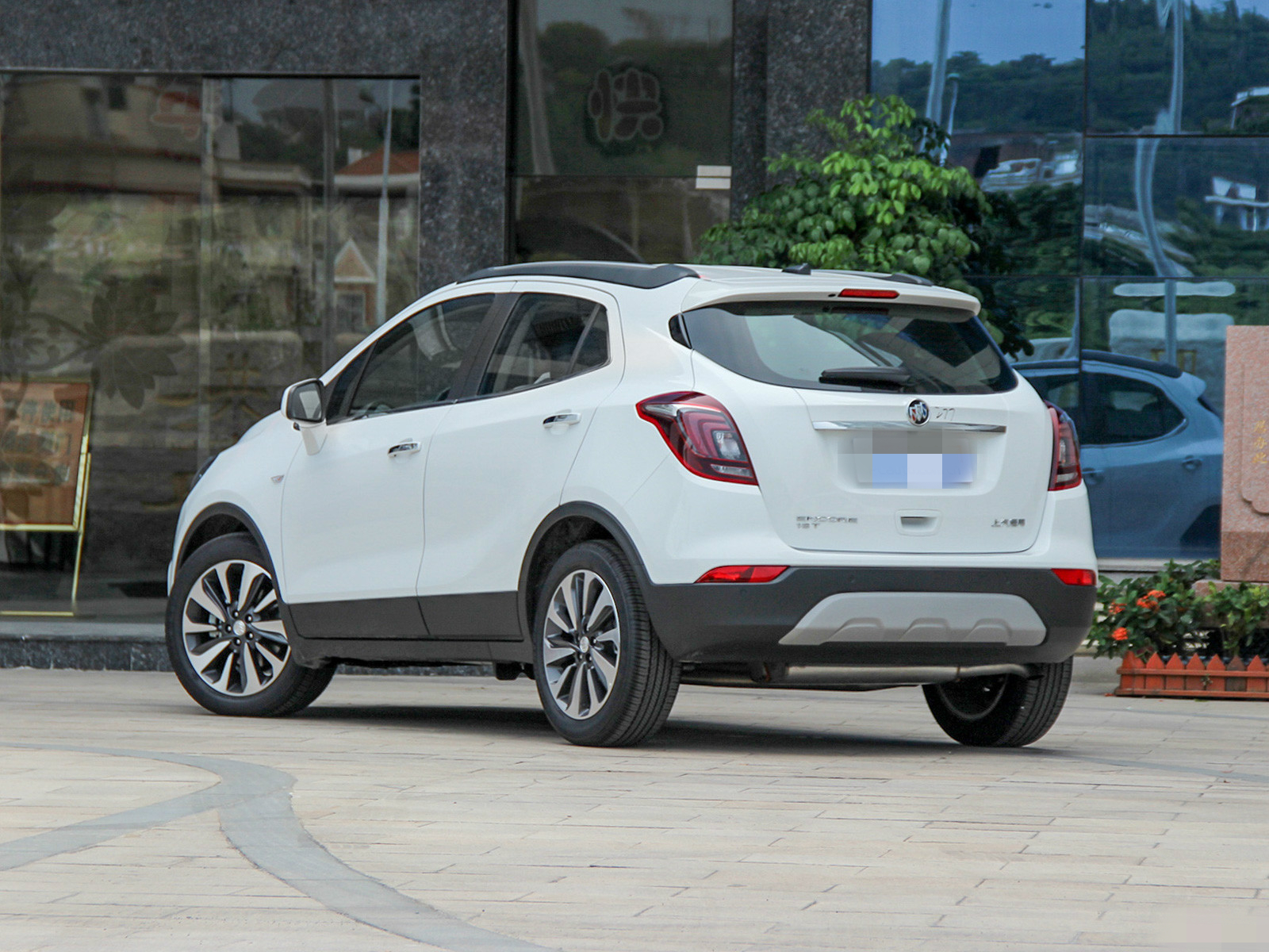 带你了解别克昂科拉的霸气外观