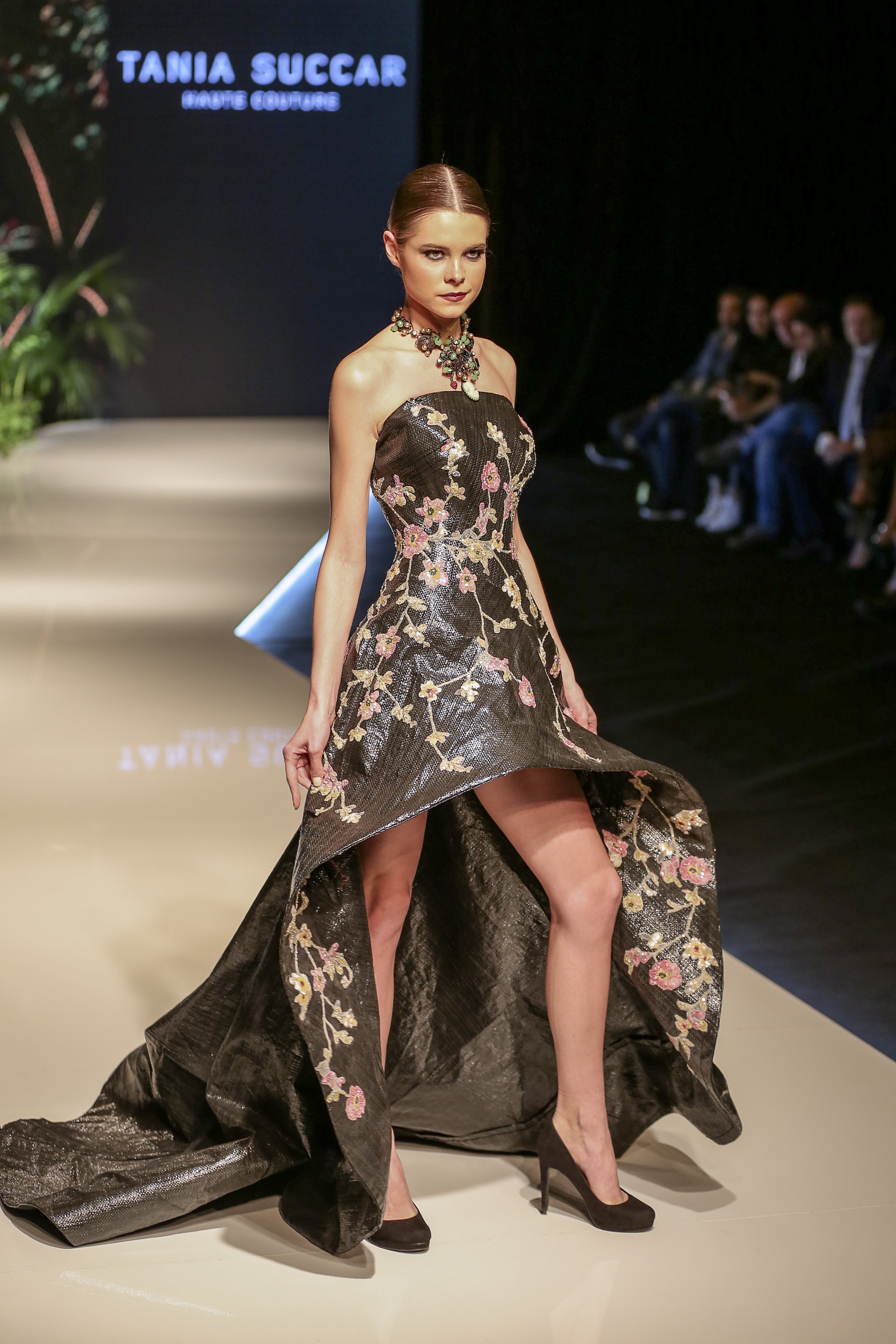 贝鲁特时装周——设计师塔尼娅·苏卡尔时装秀(4)