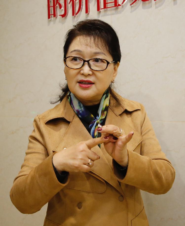 错过87版林黛玉,耕耘黄梅戏38年 梅花奖艺术家吴亚玲:坚守戏曲没有