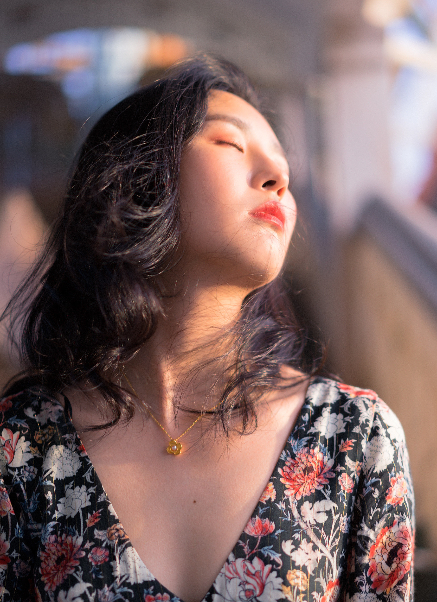 小姐姐忧郁的眼神,这一组照片真不错