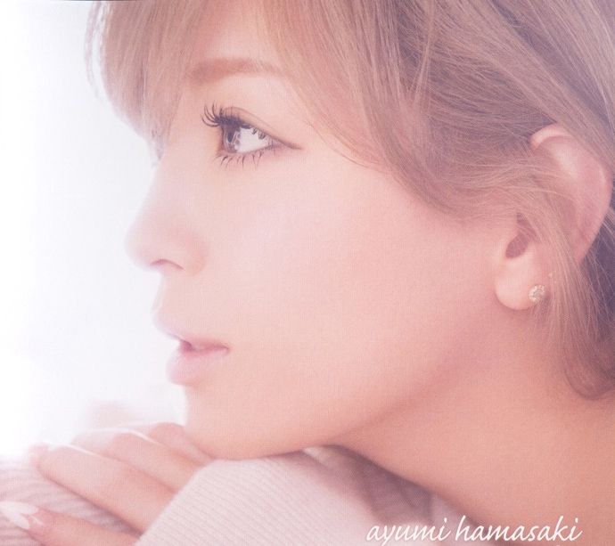 滨崎步,1978年10月2日出生于日本福冈县福冈市早良区,日本流行女歌手