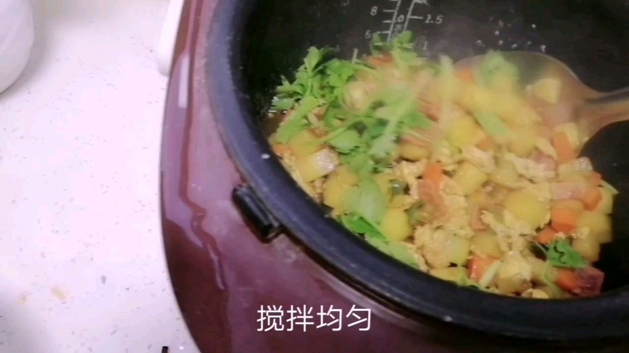 菜饭合一电饭煲焖饭,秘方喜欢吃硬米汤少放,喜欢吃软米汤多放
