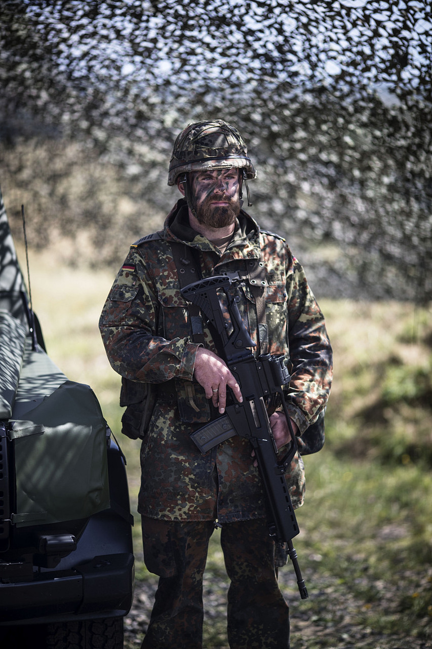 随着以色列士兵撤离乌克兰后,乌克兰多家媒体报道,美西方雇佣兵