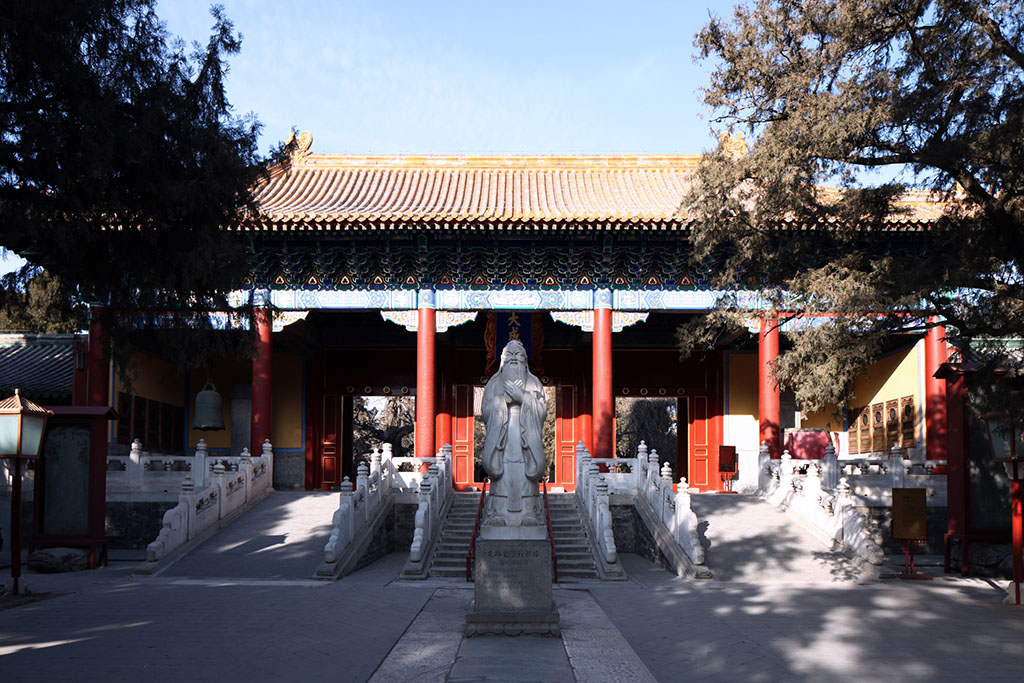 盘点文化底蕴深厚的旅游景点,从你所熟知的杭州雷峰塔景区,济宁孔庙谈