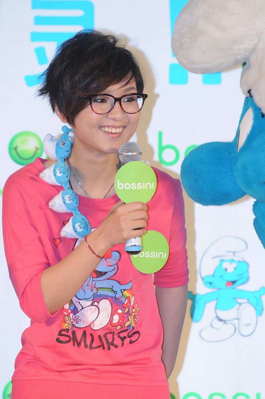 2,周笔畅下面会去录制《密室大逃脱》.