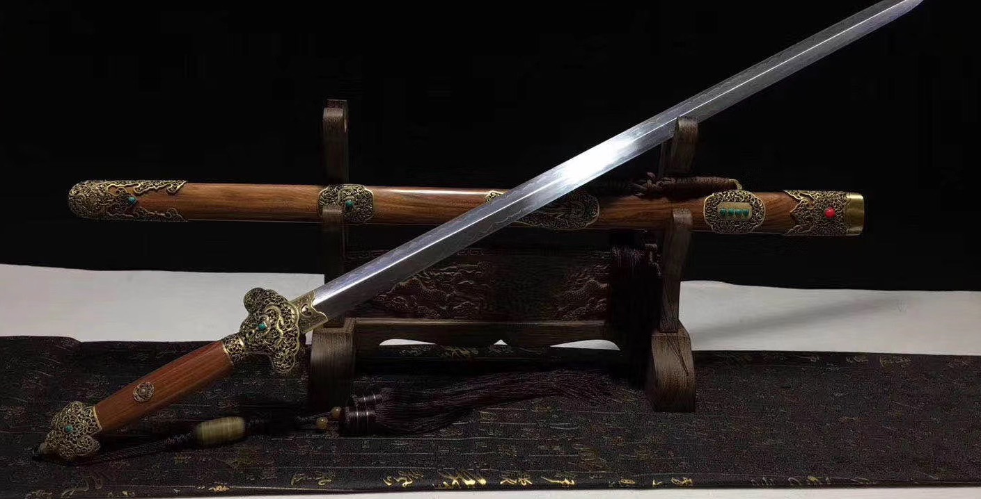 烧刃花纹龙云清剑