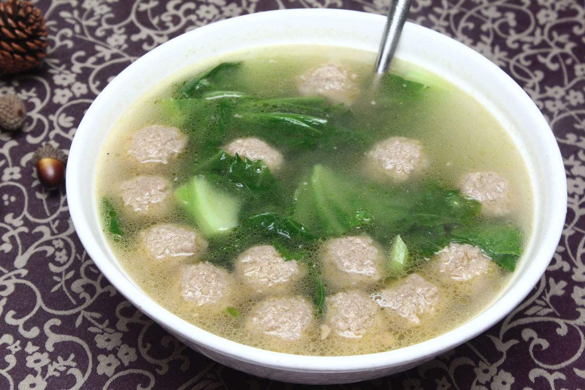 也就只有土豆白菜还有萝卜几种了,也特别特别适合我们在冬天吃
