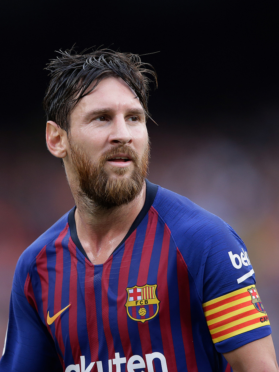 听完我所说,你还认为梅西是球王吗?