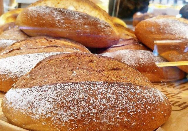 苏联战争期间的黑面包,为何会受到人们如此欢迎呢?