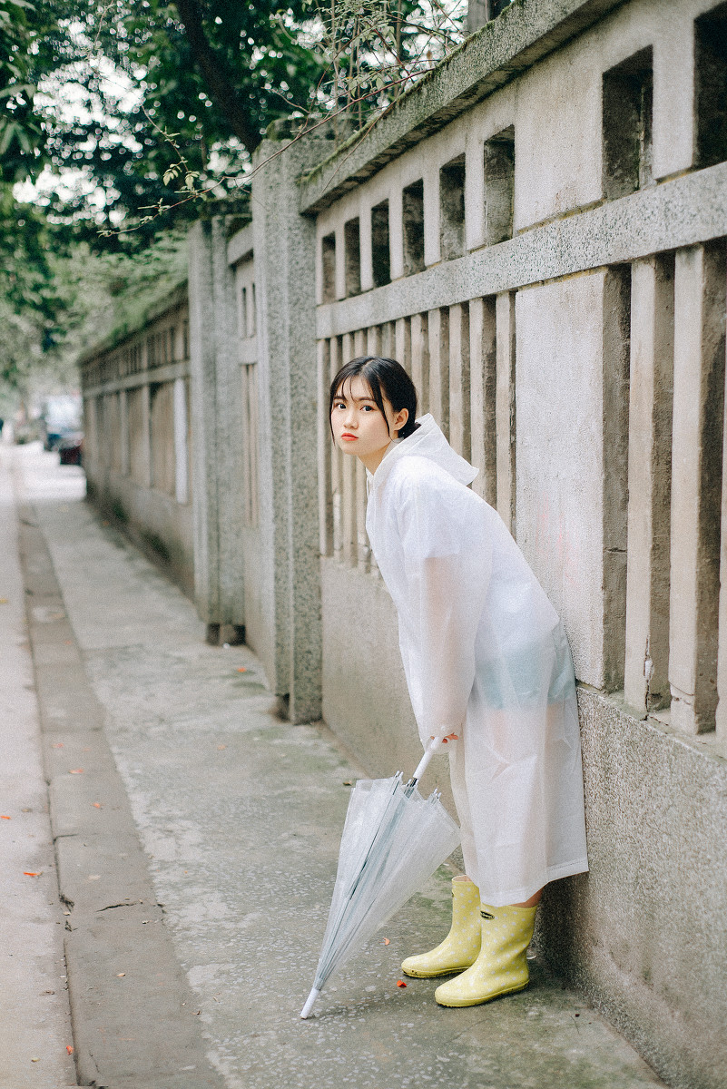 日系人像写真-喵酱的可爱雨衣