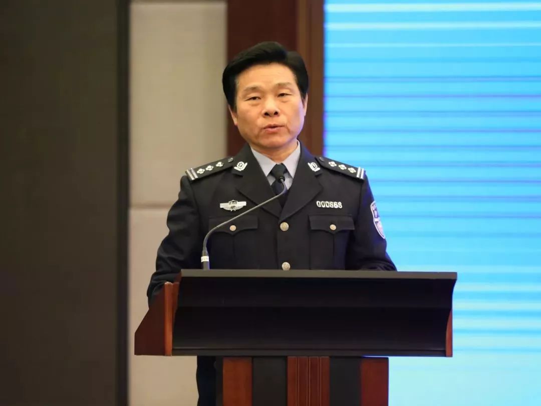湖北省公安厅政治部宣传处李培刚发言