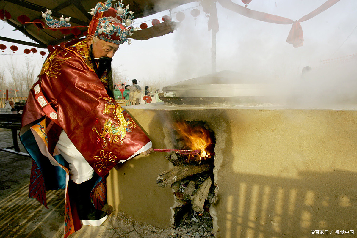 都知道小年送灶,你知道何时接灶吗?有何讲究吗?