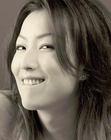 郑秀文凌晨晒短发照片,剪发理由令网友哭笑不得!