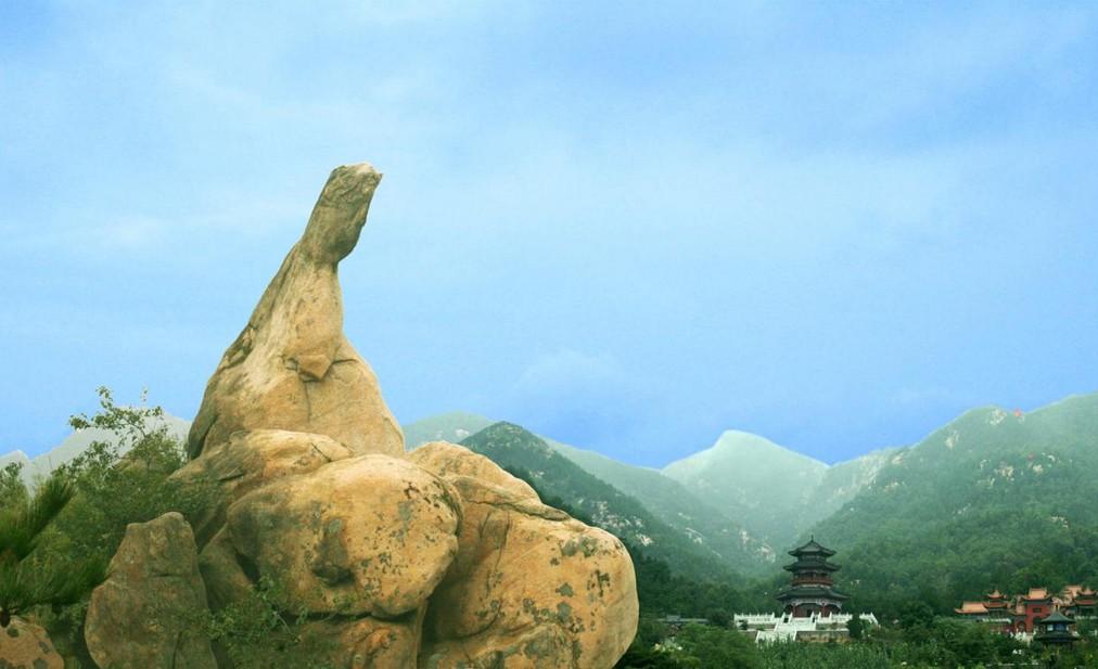 莲花山景区惊现长达40多分钟的佛光,游客当时就给跪了!