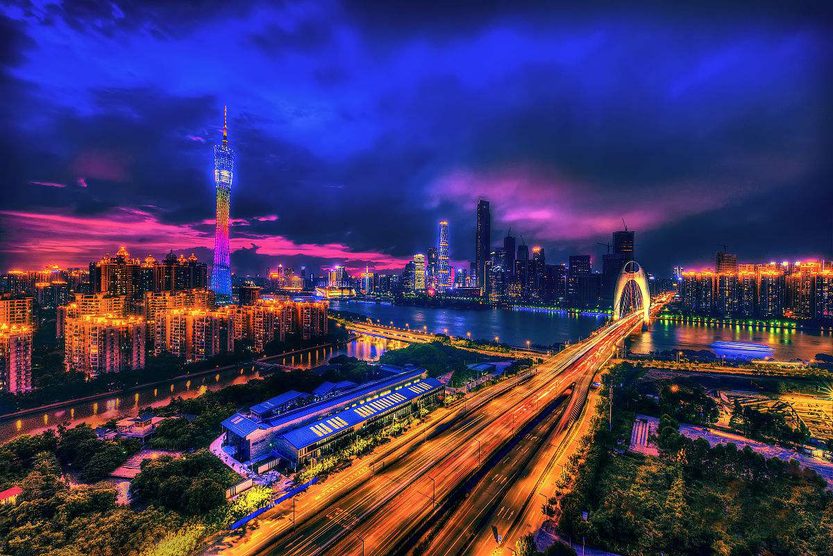 珠海珠江三角洲南端的一个重要城市,位于广东省珠江口的西南部.